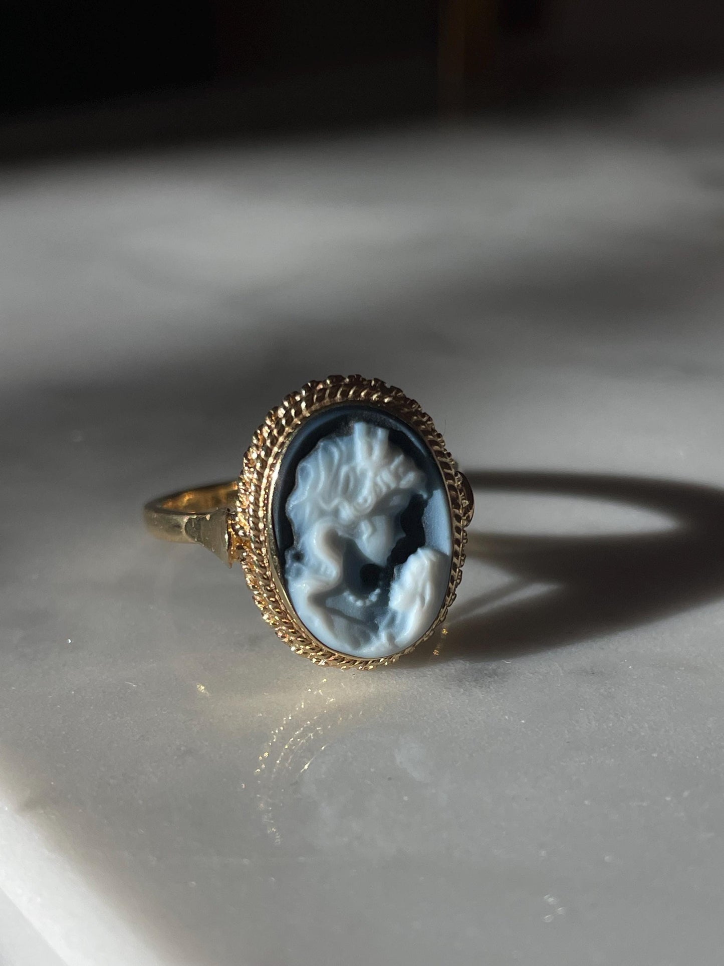 Mother & Child cameo ring, Blue cameo, adjustable ring, 18kt gold ring, gift for mom, ITALY, Jesus and Mary, baby Jesus ring, virgin Mary