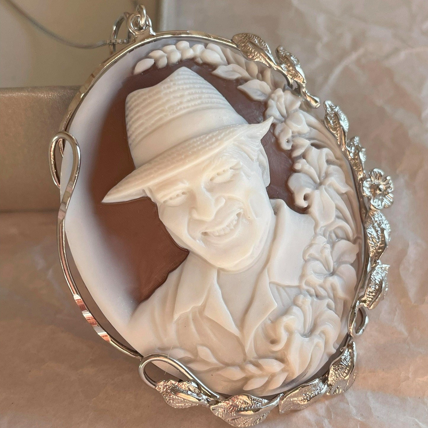 Personalized Portrait Cameo Necklace, Handmade Shell Jewelry, Made in Italy