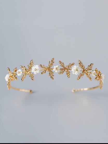 Floral tiara with golden leaves