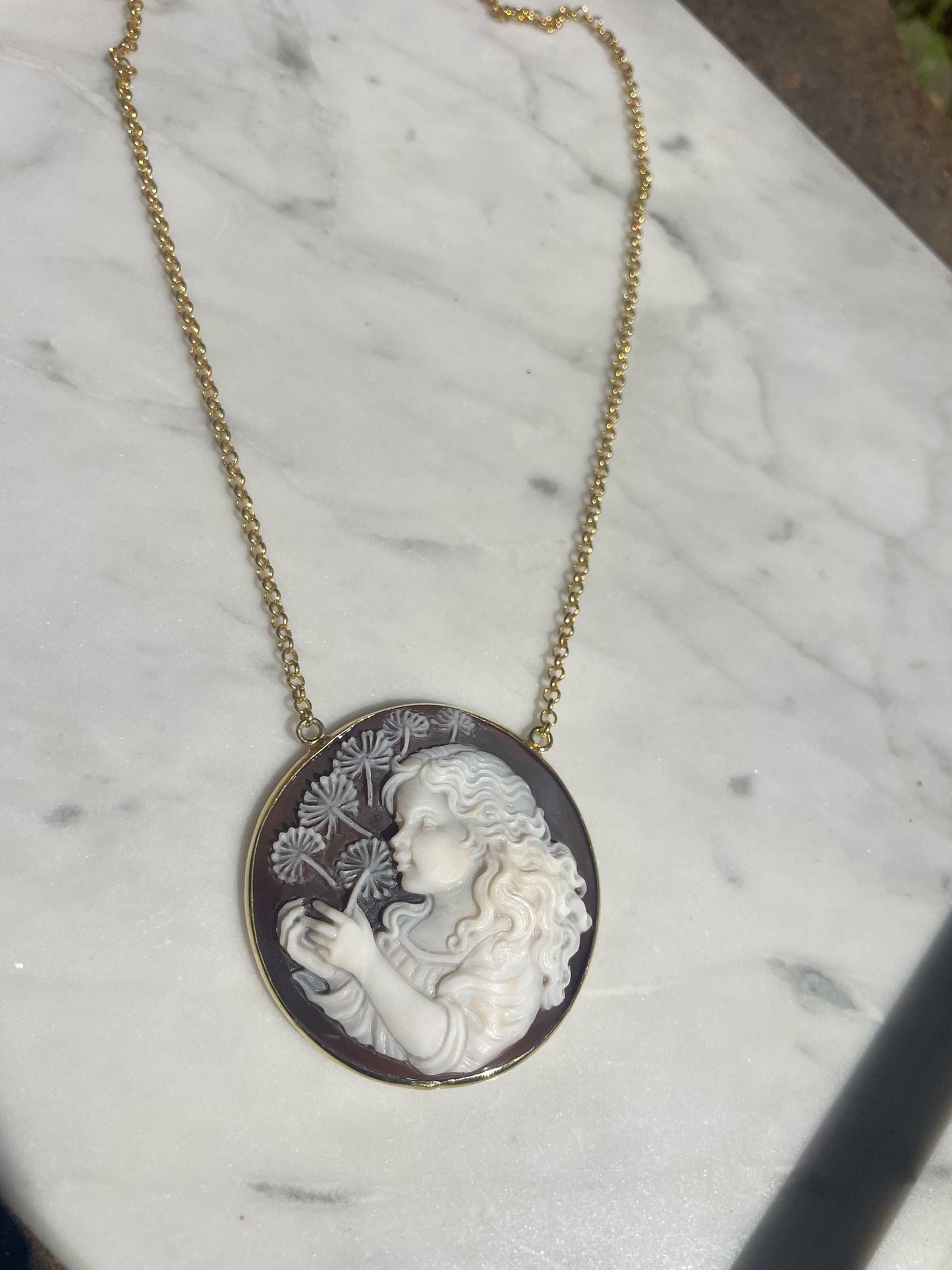 GIRL AND DANDELION CAMEO
