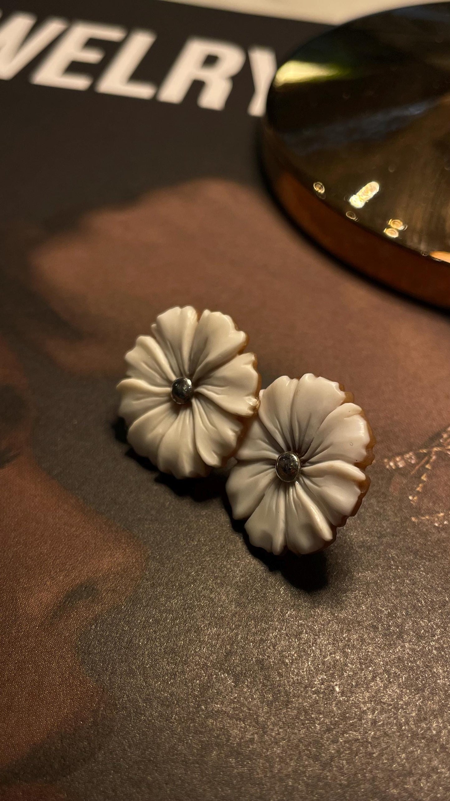 Floral Cameo Earrings, 100% seashell