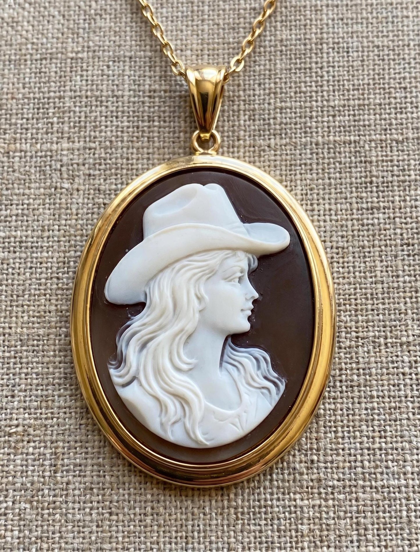 Rodeo Cowgirl Cameo Pendant