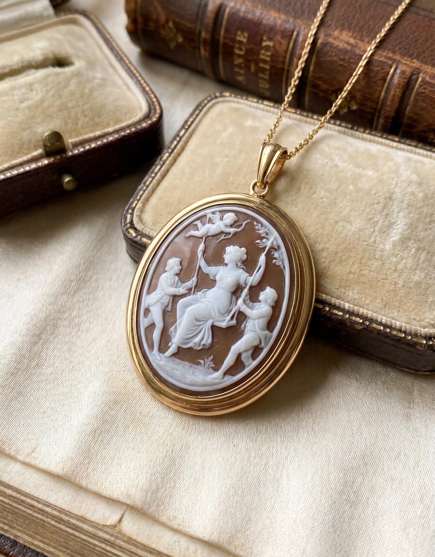 Jean-Honoré Fragonard, 'The Swing' Cameo Necklace