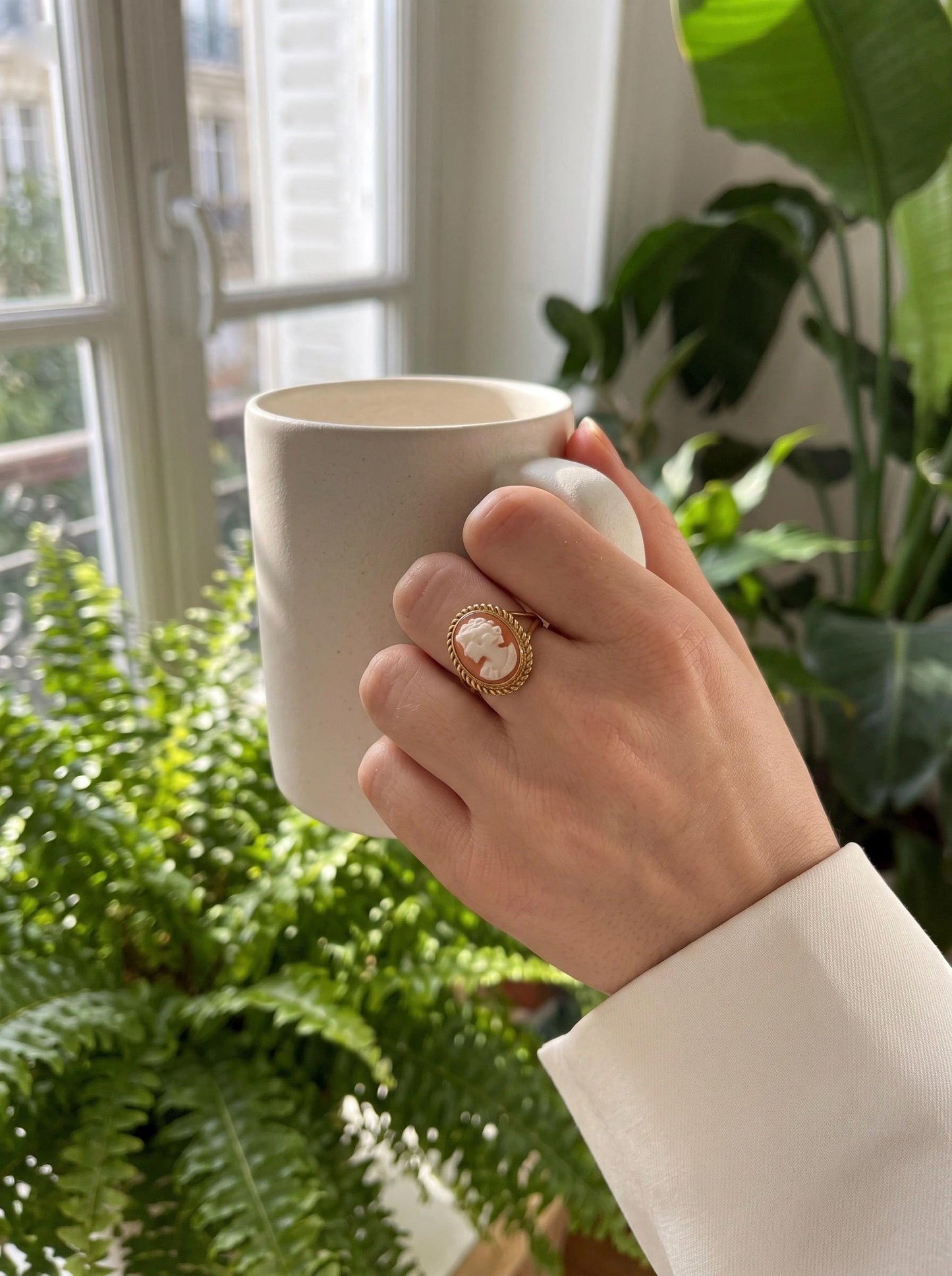 Gold Cameo Ring