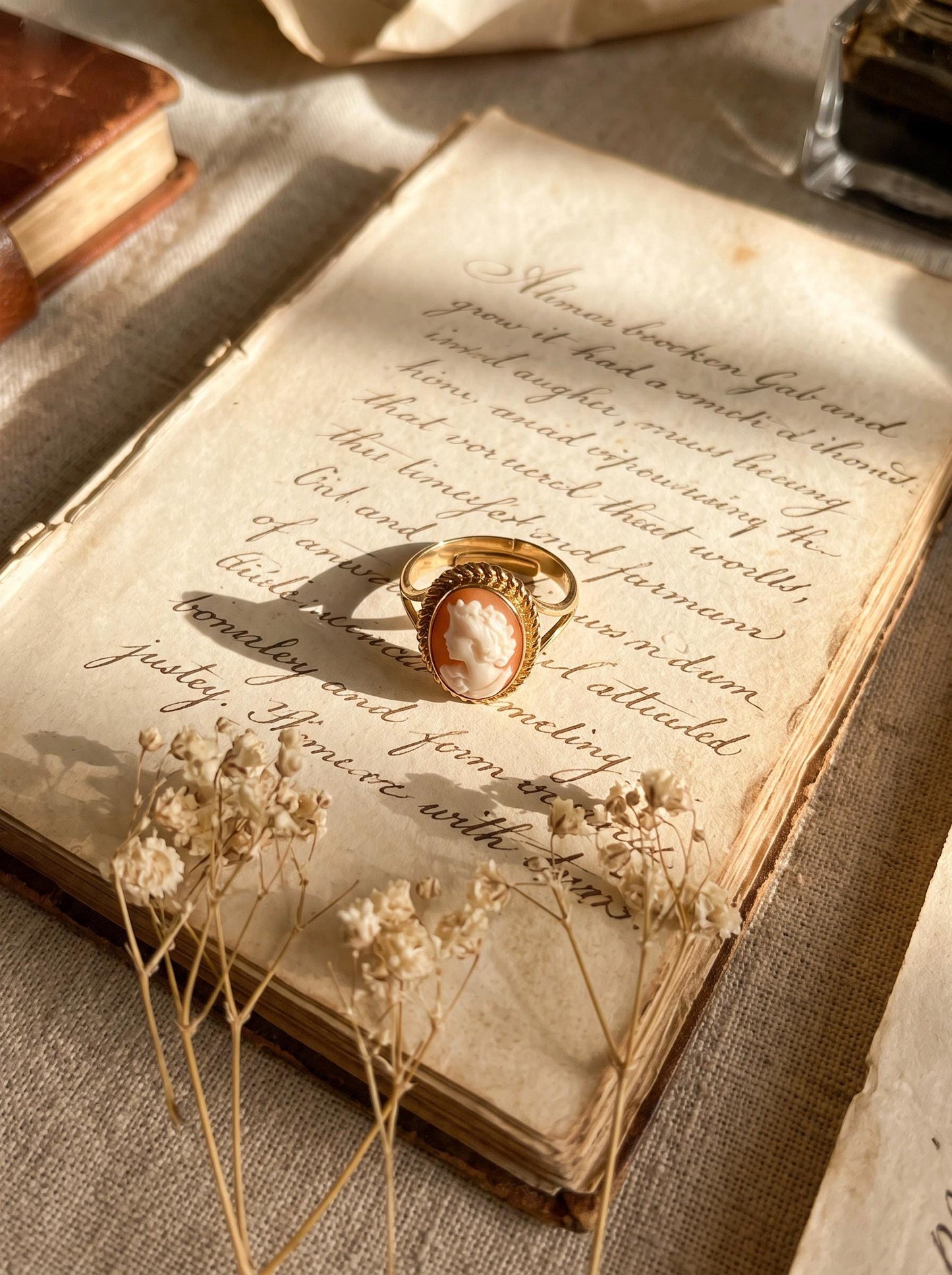 Gold Cameo Ring