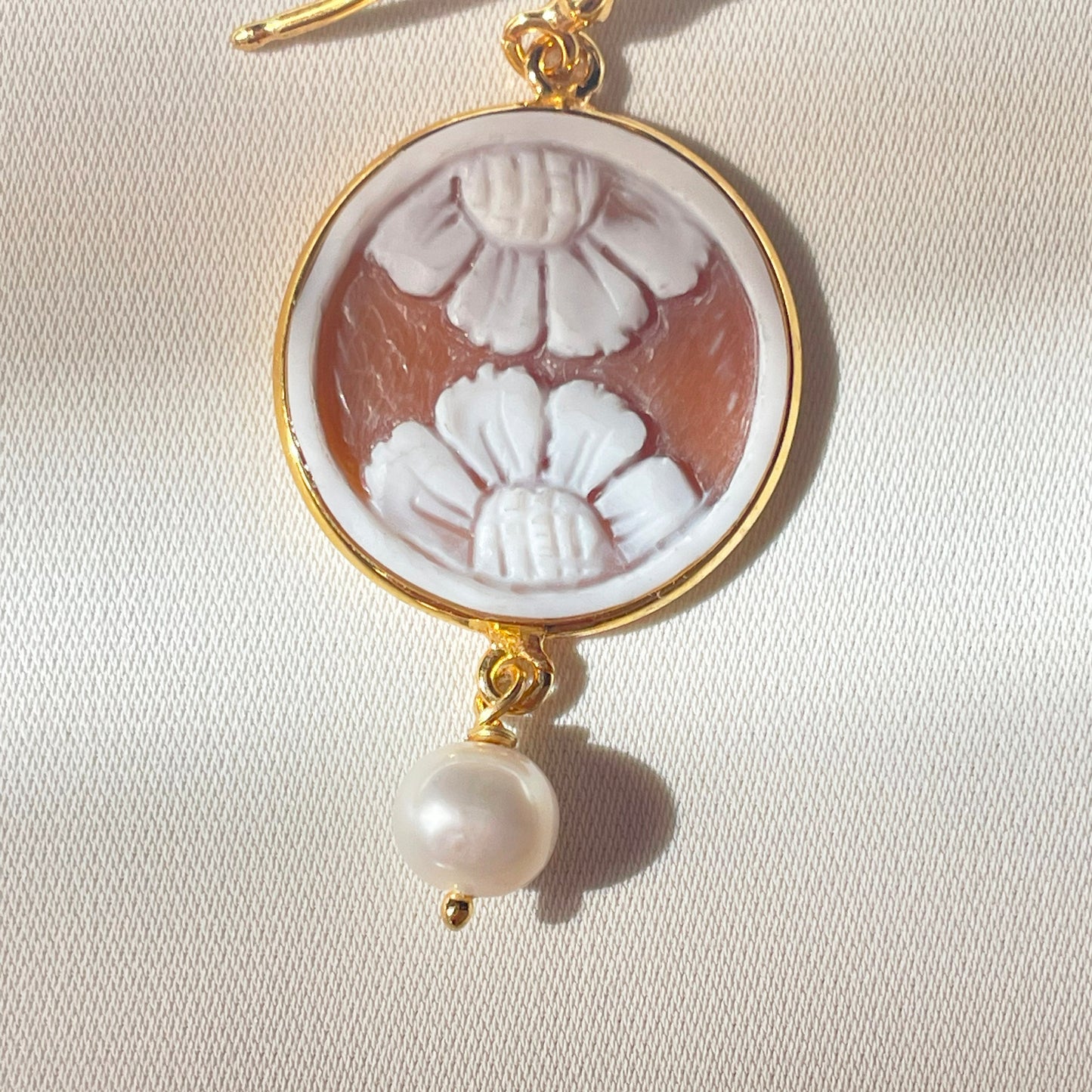 FLORAL CAMEO EARRINGS