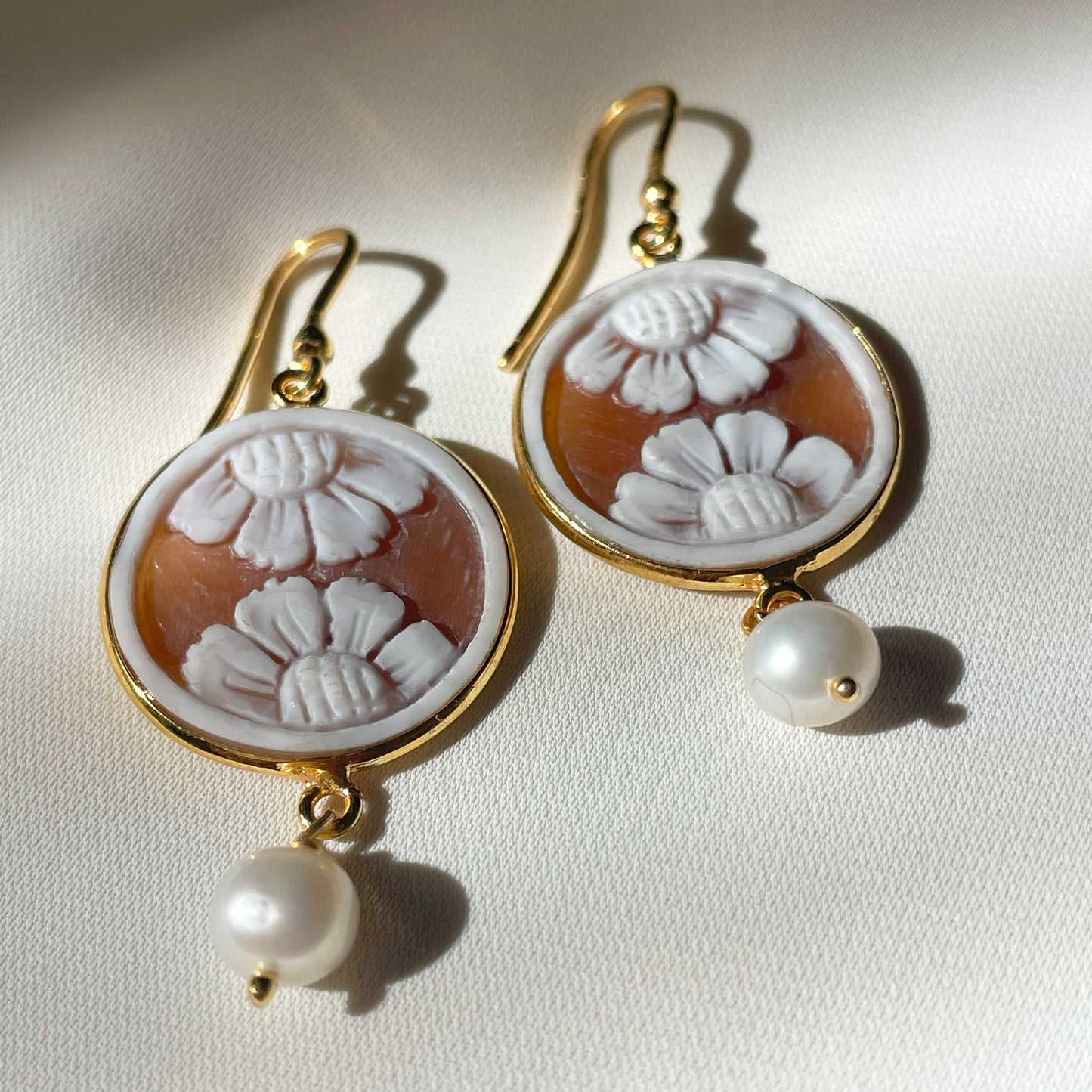FLORAL CAMEO EARRINGS